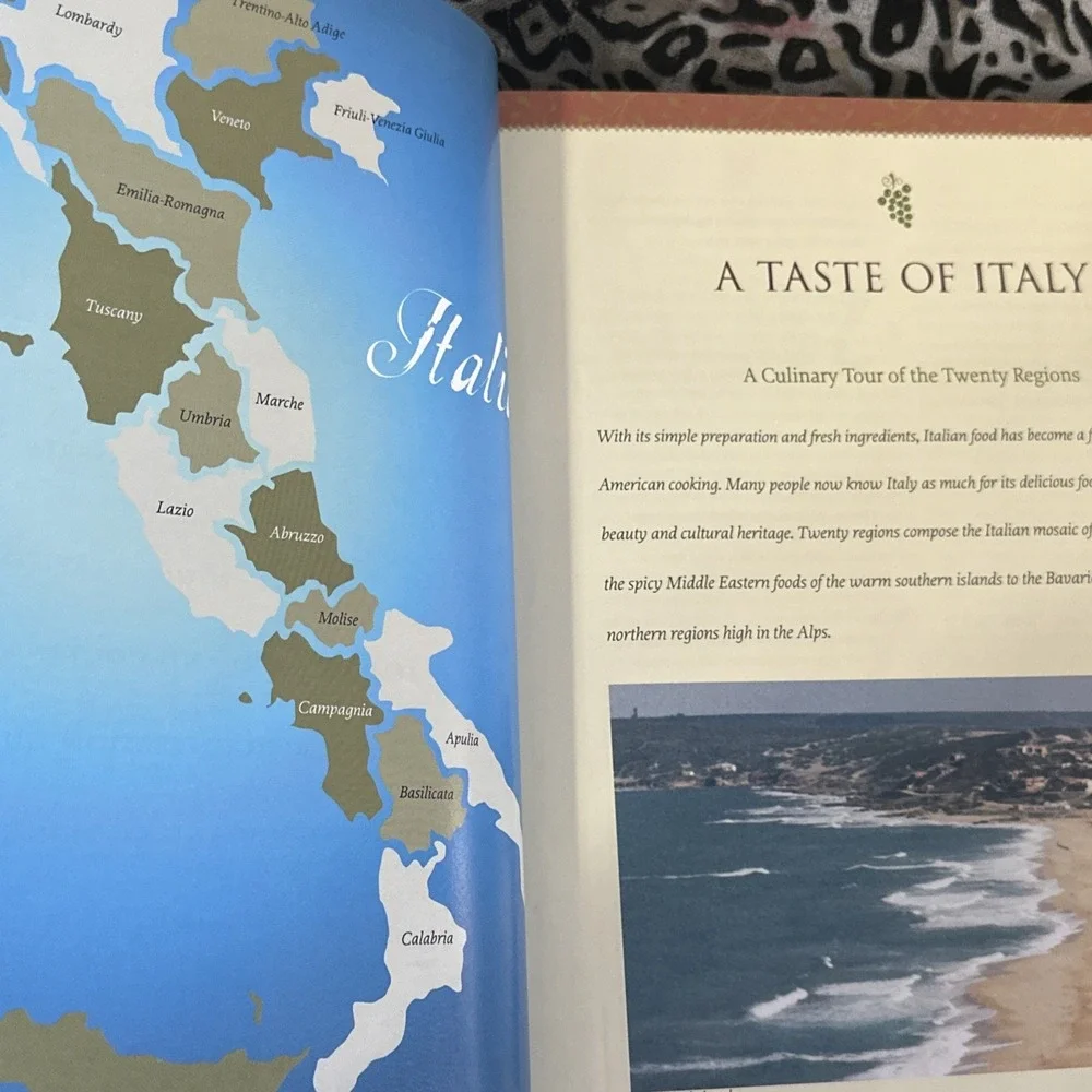 Betty Crocker's Italian Cooking (Betty Crocker Cooking) by Antonio Cecconi